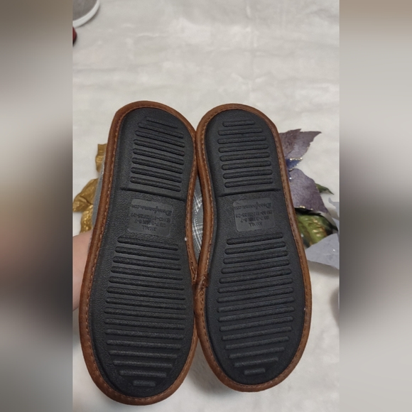 New condition sleeper shoes for men size,7 - Picture 3 of 4